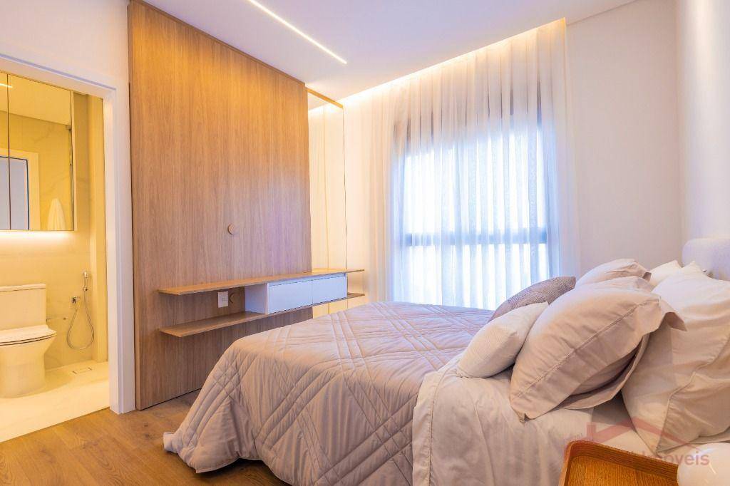 Apartamento, 4 quartos, 202 m² - Foto 14