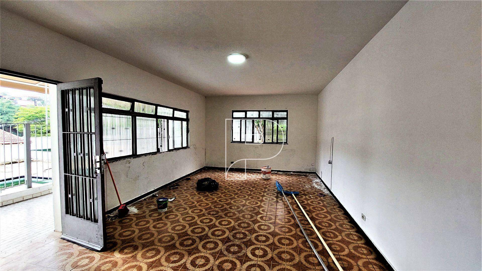 Casa para alugar com 2 quartos, 200m² - Foto 17