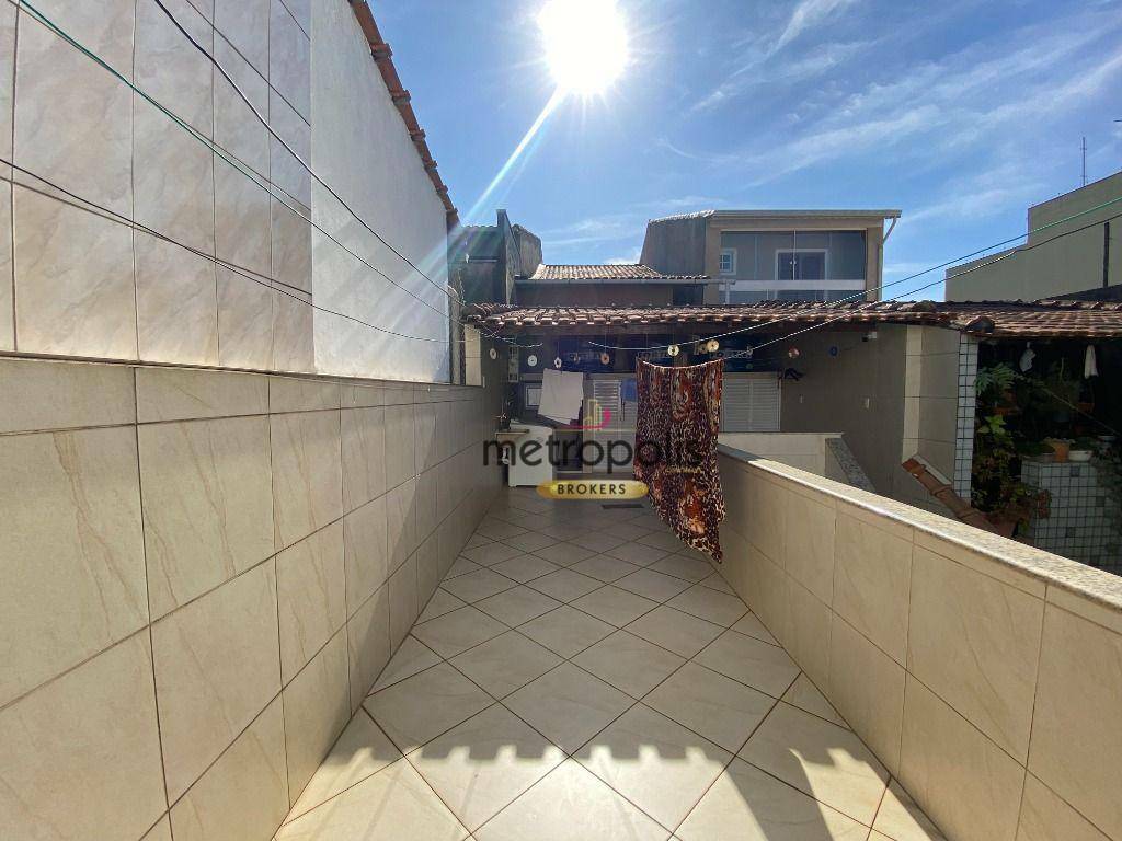 Sobrado à venda com 2 quartos, 203m² - Foto 58