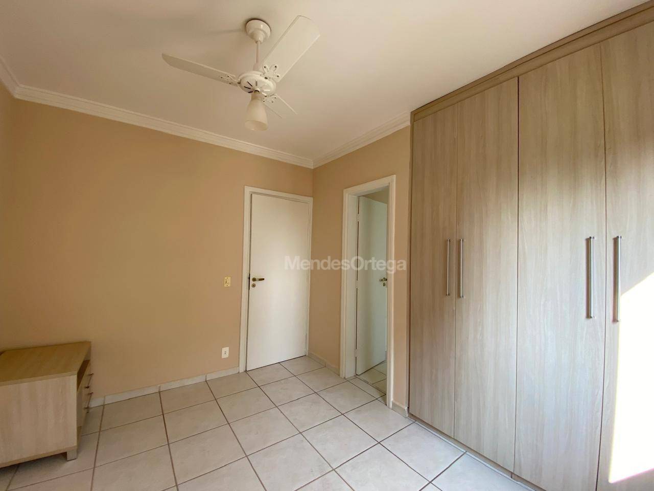 Apartamento para alugar com 2 quartos, 85m² - Foto 35