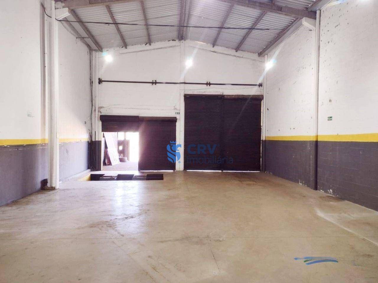 Depósito-Galpão-Armazém para alugar, 240m² - Foto 2