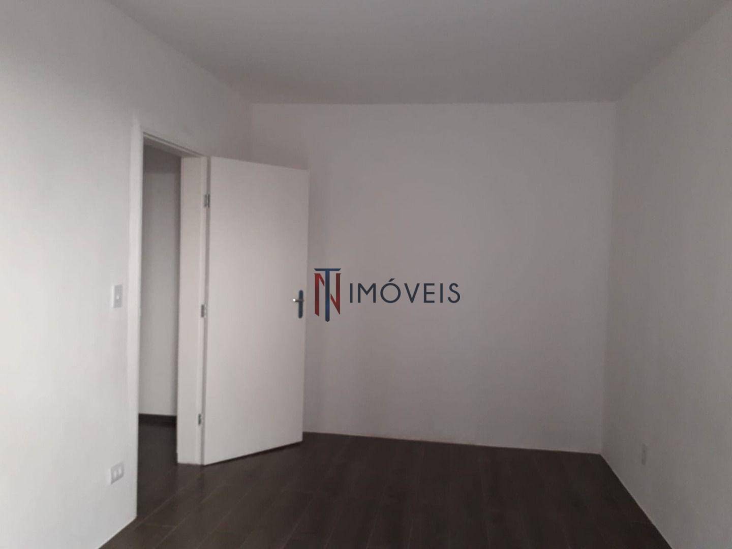 Casa à venda com 3 quartos, 170m² - Foto 10