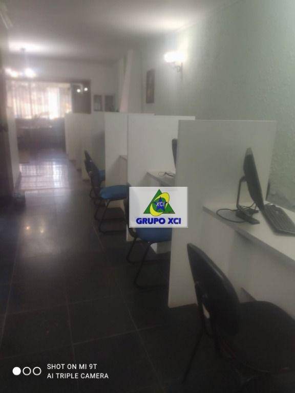 Casa à venda e aluguel com 3 quartos, 400m² - Foto 46