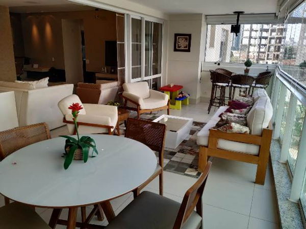 Apartamento à venda com 3 quartos, 182m² - Foto 18