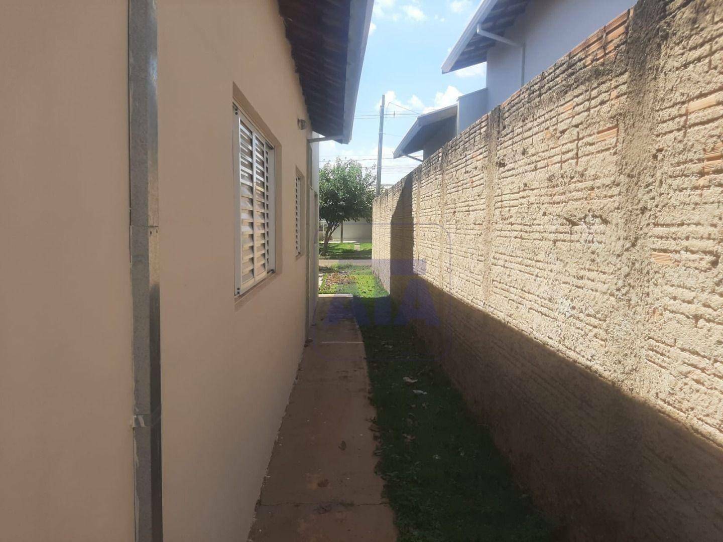 Casa para alugar com 2 quartos, 90m² - Foto 11