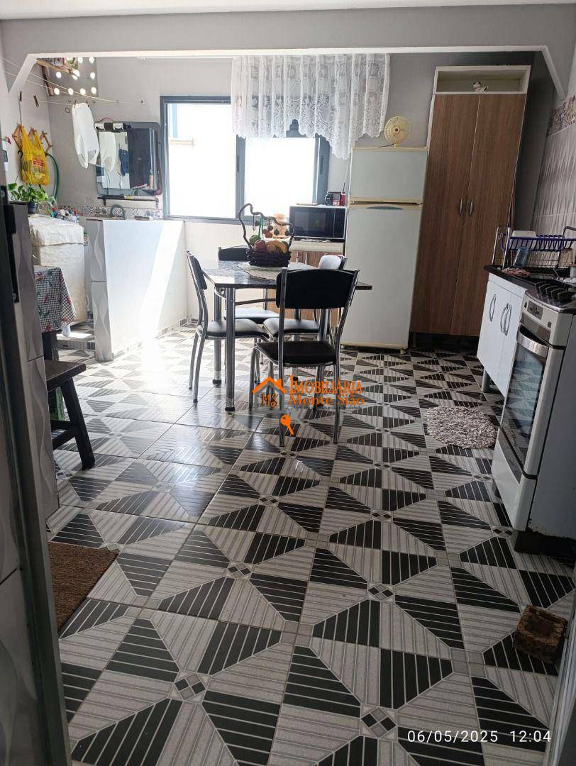 Sobrado à venda com 3 quartos, 125m² - Foto 2