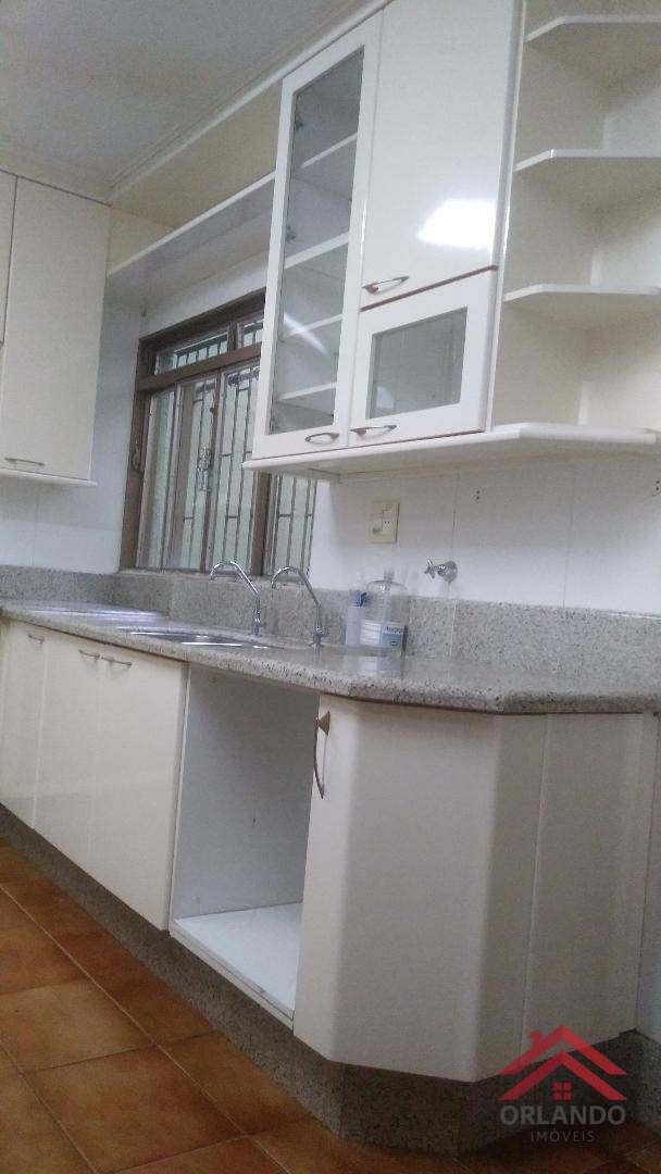 Apartamento à venda com 4 quartos, 203m² - Foto 6