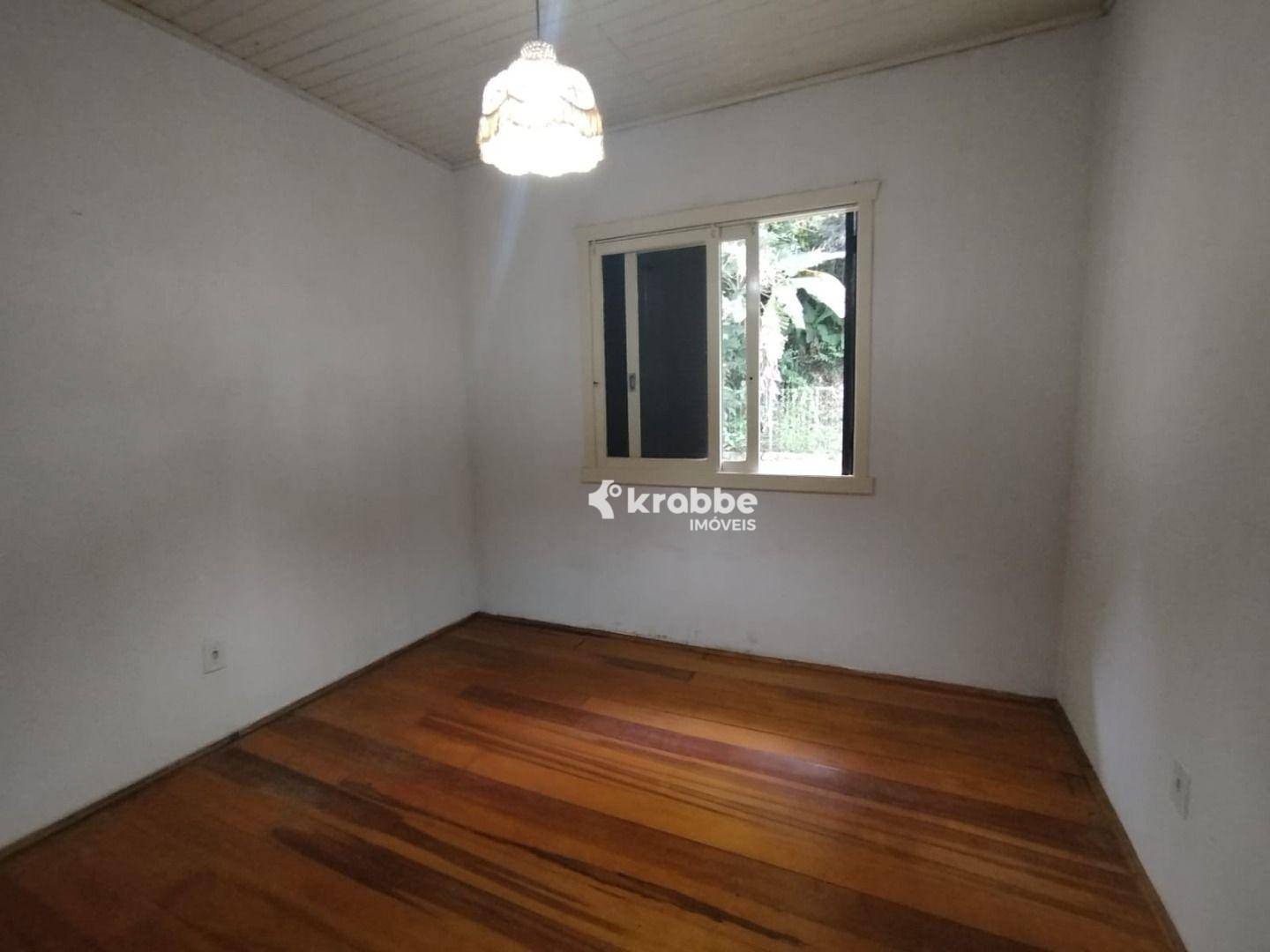 Casa à venda com 4 quartos, 140m² - Foto 8