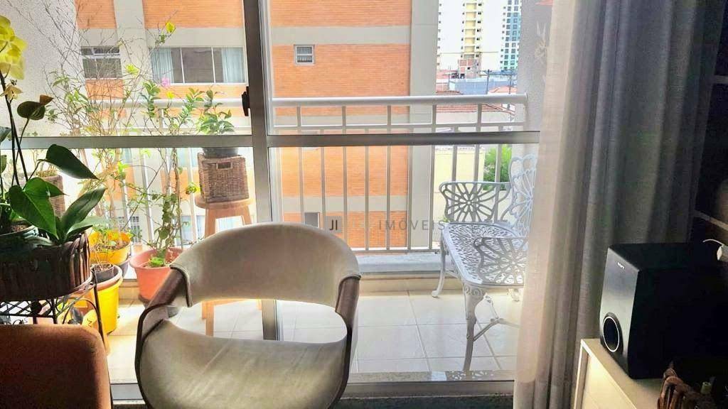 Apartamento à venda com 3 quartos, 71m² - Foto 2