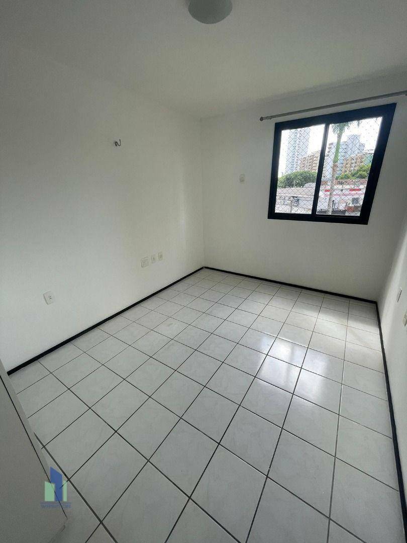 Apartamento à venda com 3 quartos, 98m² - Foto 15