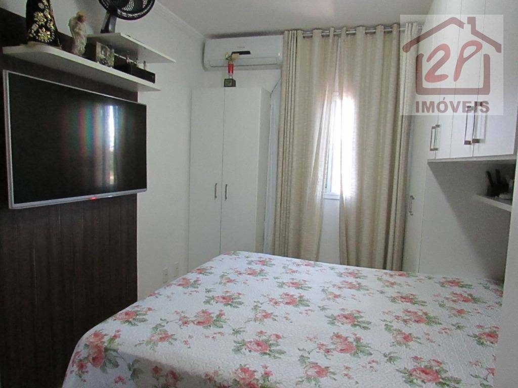 Apartamento à venda com 2 quartos, 68m² - Foto 4