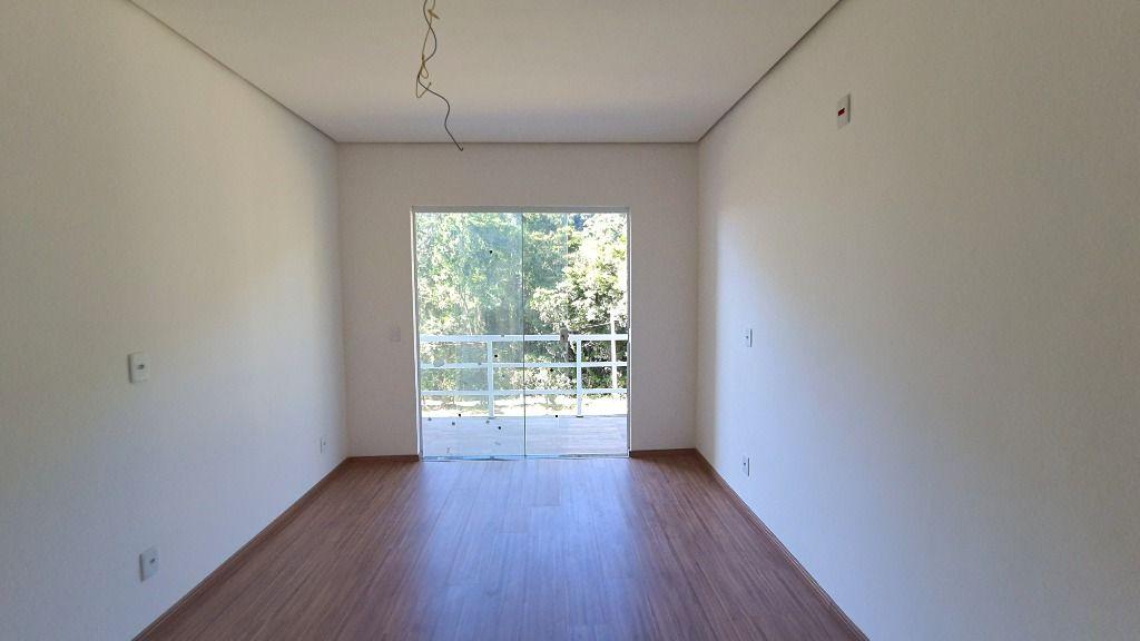 Casa à venda com 4 quartos, 212m² - Foto 16