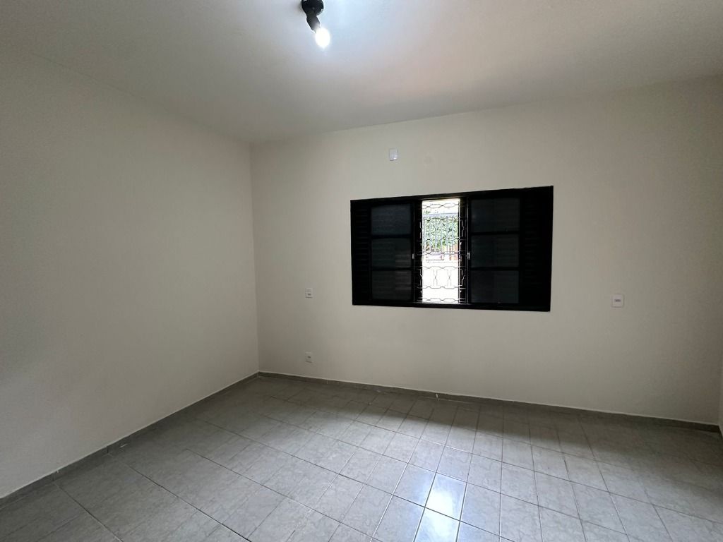 Casa à venda com 2 quartos, 135m² - Foto 8