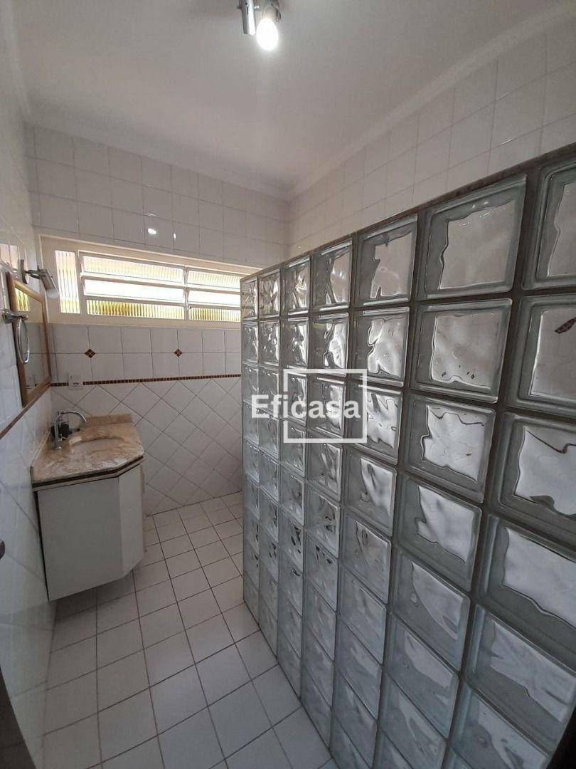 Casa à venda com 3 quartos, 296m² - Foto 47