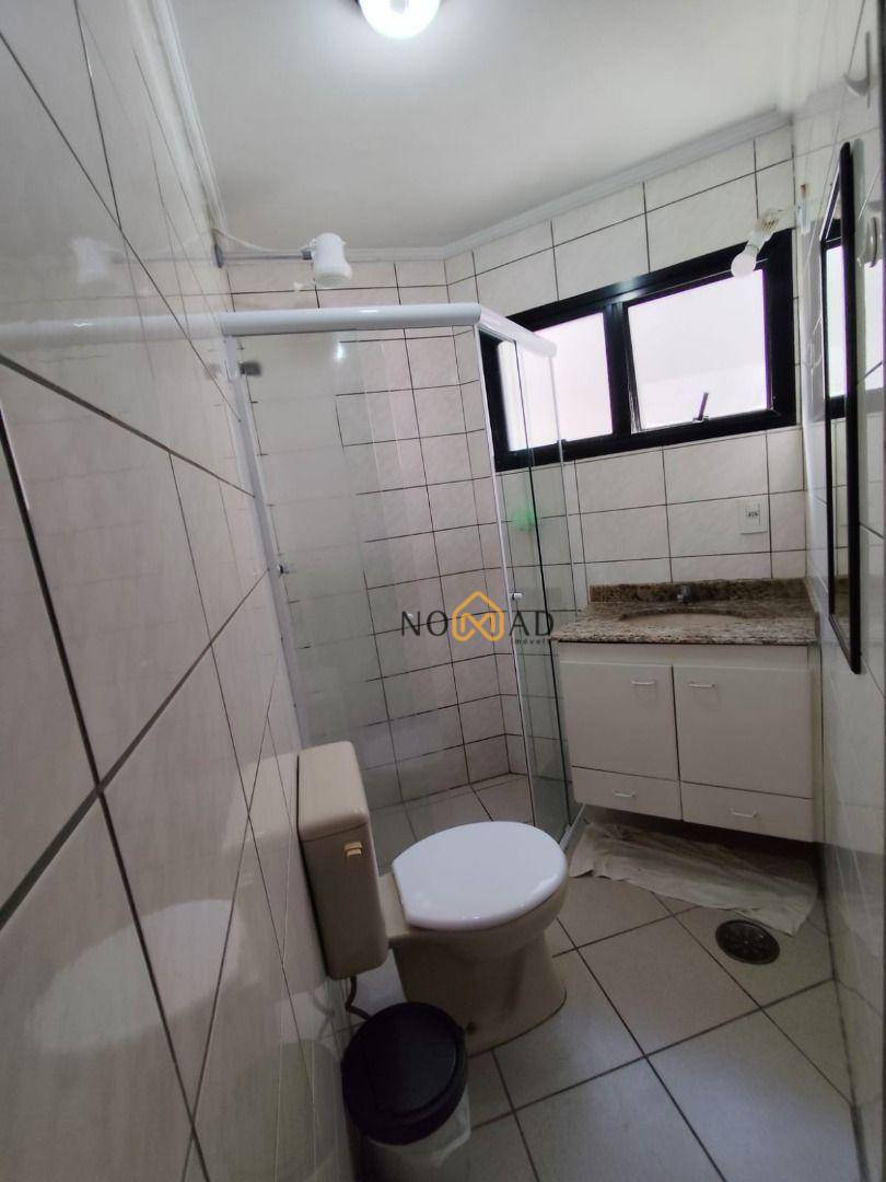 Apartamento à venda com 2 quartos, 70m² - Foto 14