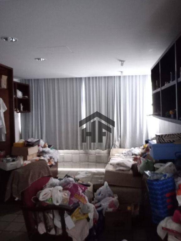 Apartamento à venda com 4 quartos, 210m² - Foto 8