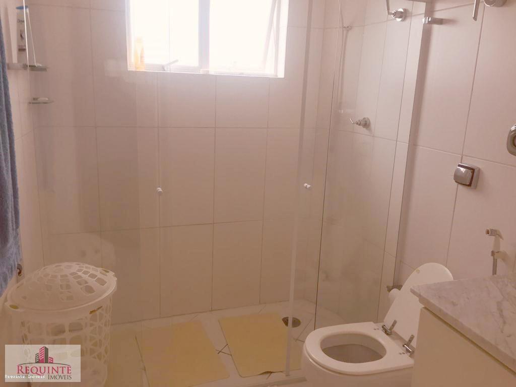 Sobrado à venda com 5 quartos, 240m² - Foto 35