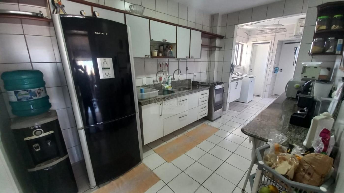 Apartamento à venda com 3 quartos, 129m² - Foto 15