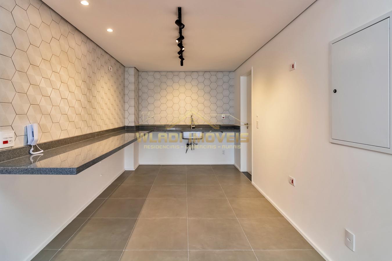 Apartamento à venda com 2 quartos, 98m² - Foto 3