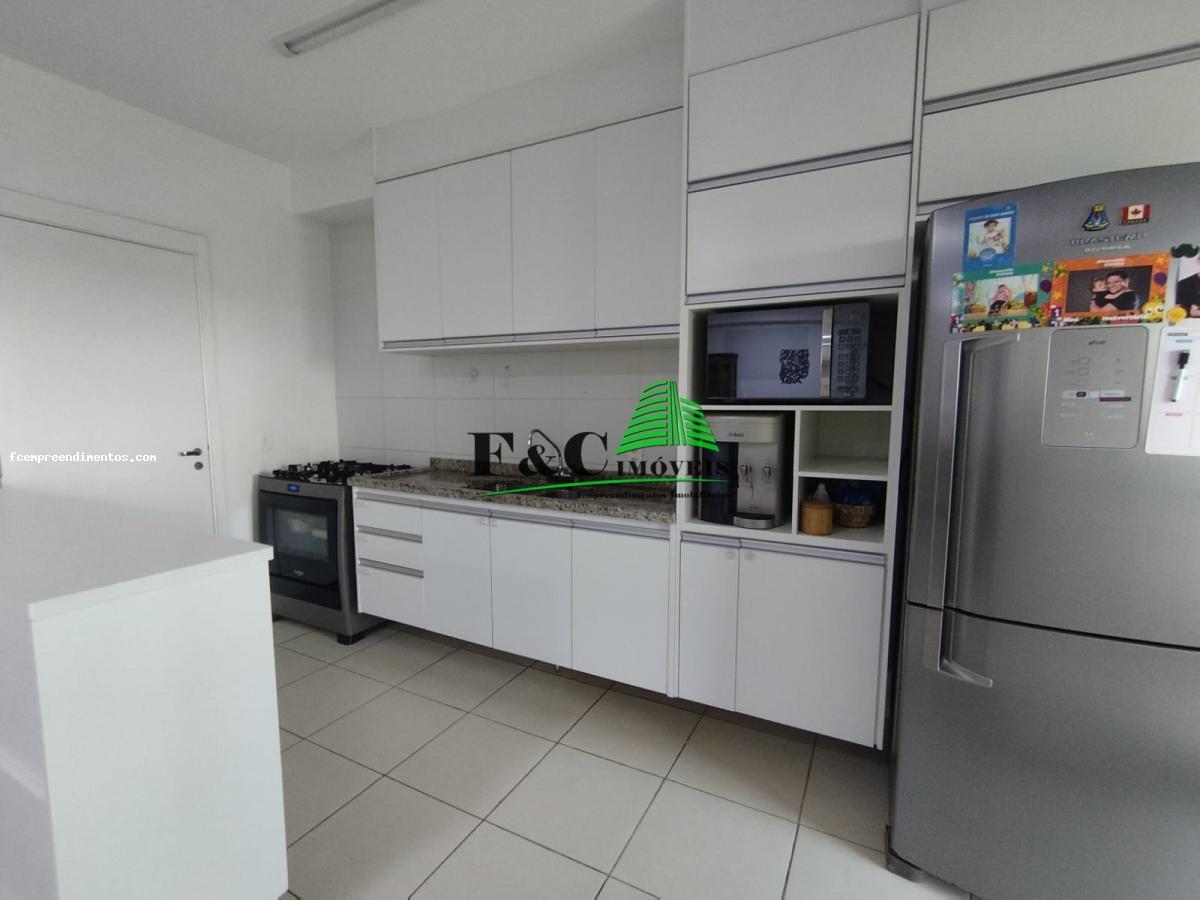 Apartamento à venda com 3 quartos, 97m² - Foto 13