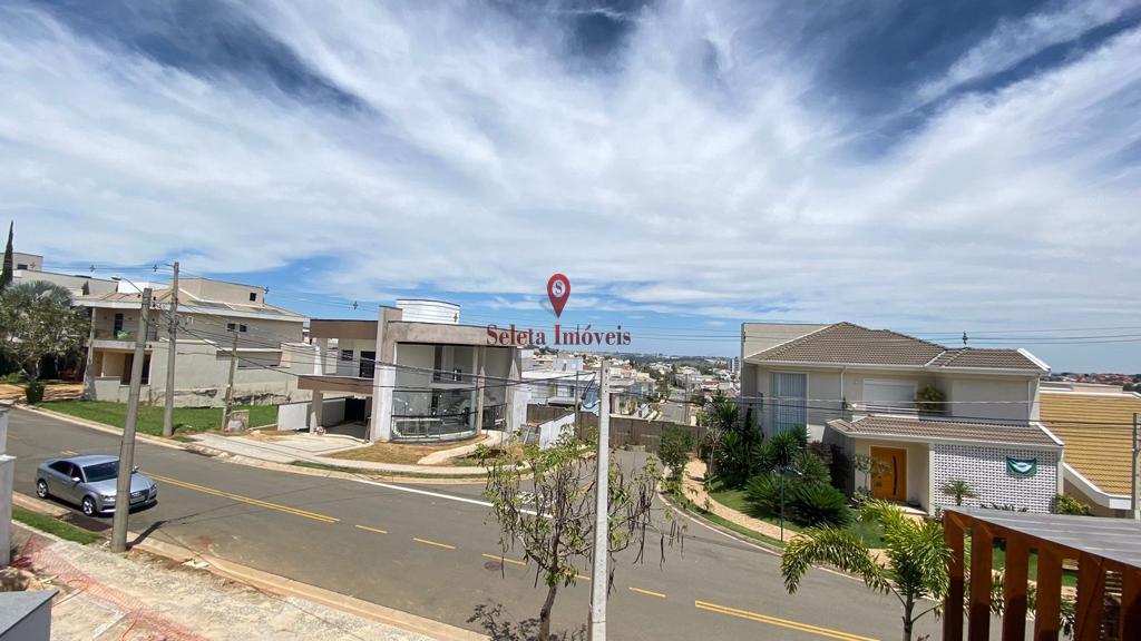 Casa à venda com 5 quartos, 298m² - Foto 3