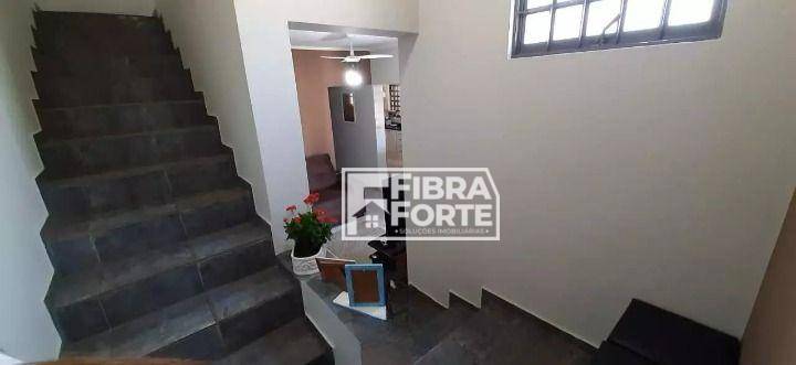 Casa à venda com 3 quartos, 140m² - Foto 16