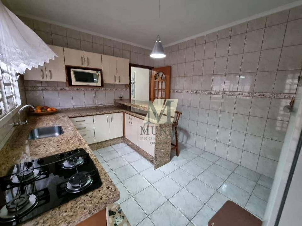 Casa à venda com 2 quartos, 97m² - Foto 2