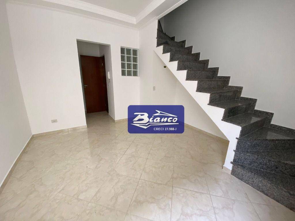 Sobrado à venda com 2 quartos, 54m² - Foto 1