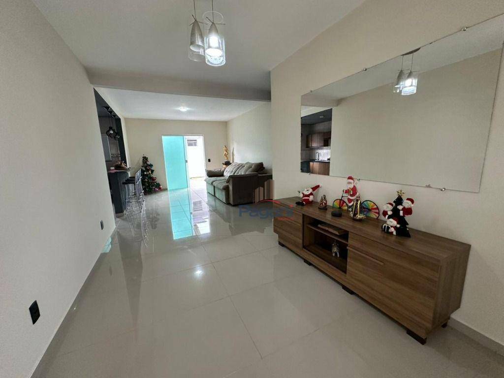 Casa à venda com 3 quartos, 130m² - Foto 6