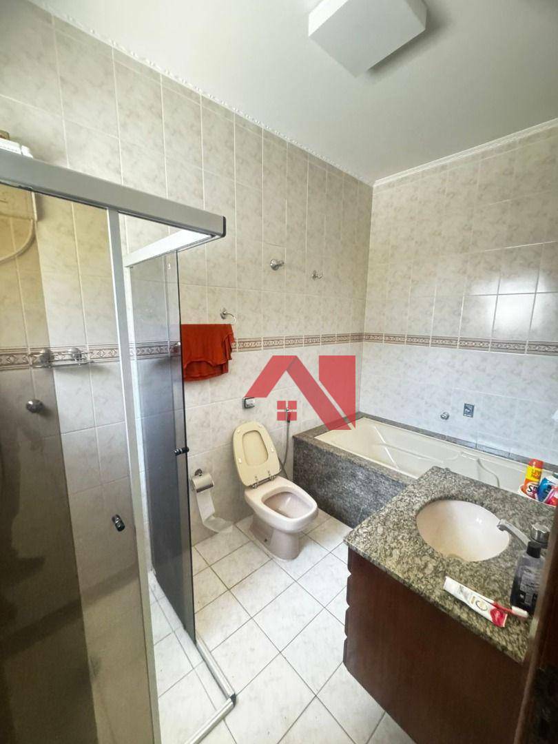 Sobrado à venda e aluguel com 3 quartos, 230m² - Foto 17