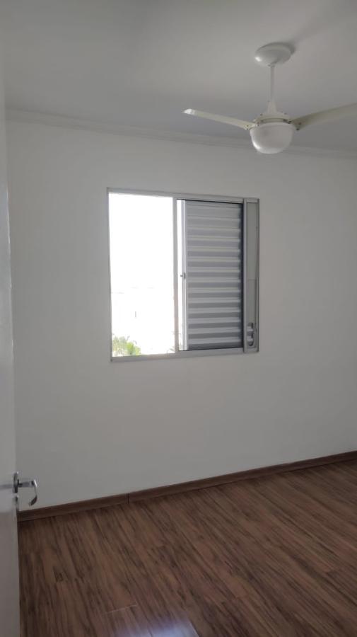 Apartamento à venda com 2 quartos, 47m² - Foto 2