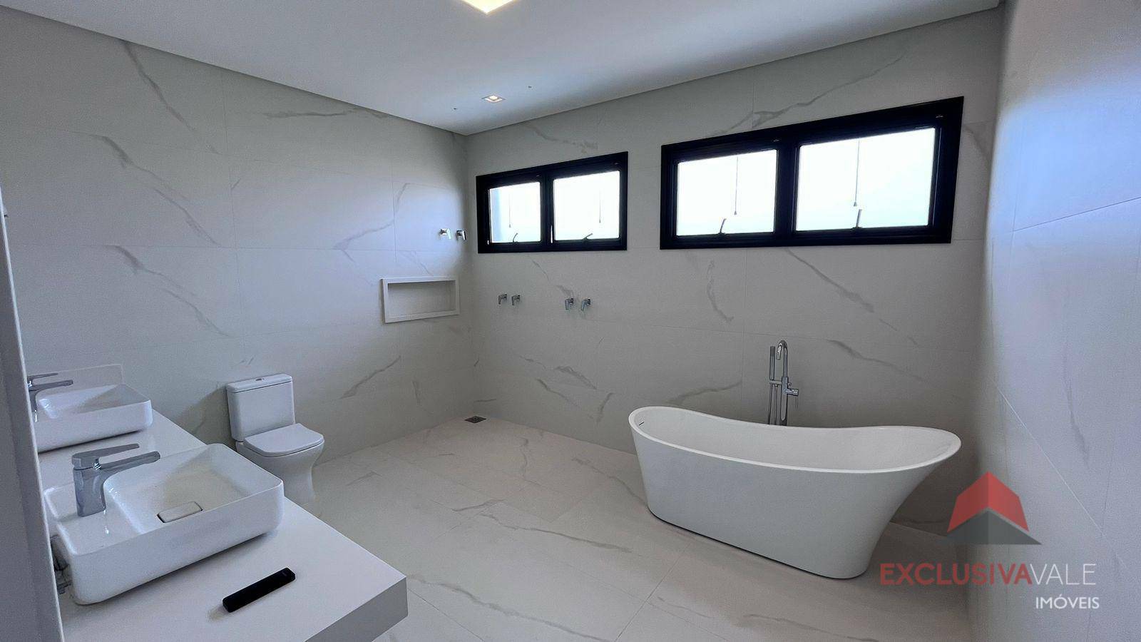 Casa de Condomínio à venda com 4 quartos, 500m² - Foto 14