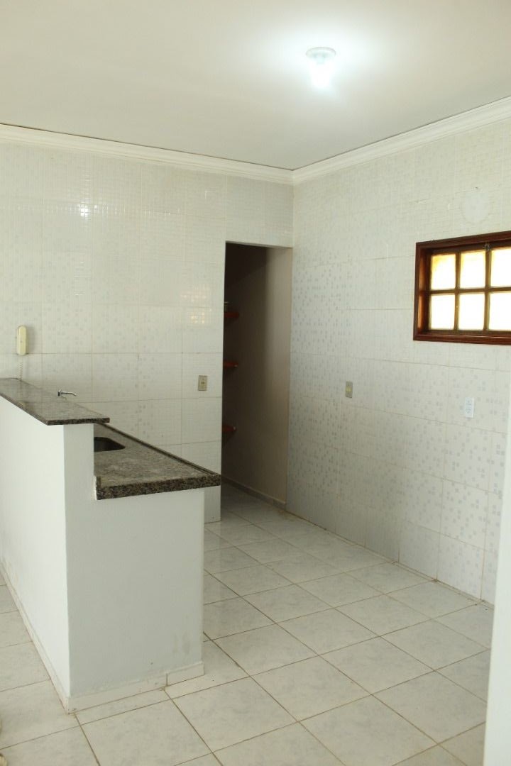 Casa à venda com 3 quartos, 120m² - Foto 11