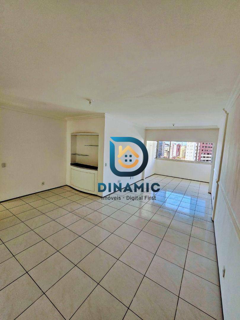Apartamento à venda com 3 quartos, 112m² - Foto 1