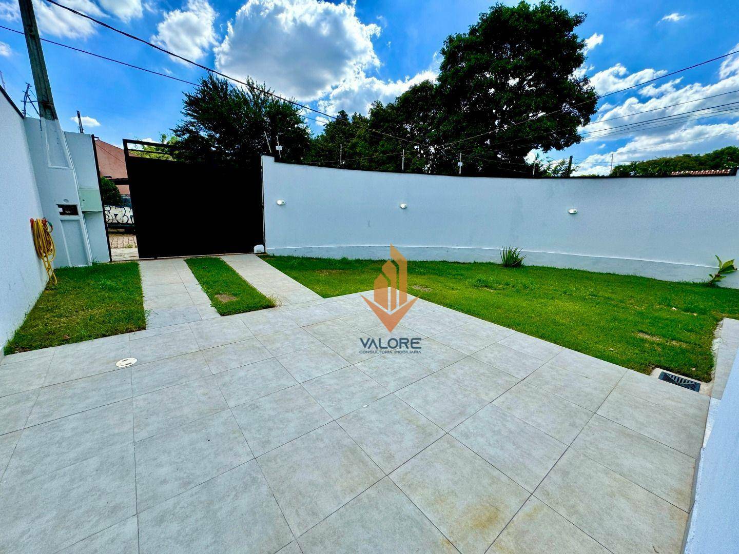 Casa à venda com 3 quartos, 180m² - Foto 3