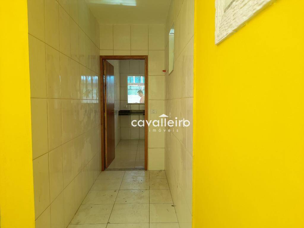 Casa à venda com 2 quartos, 60m² - Foto 21