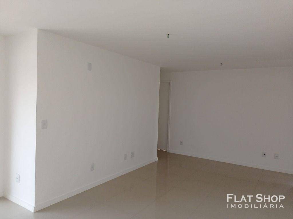 Apartamento à venda com 4 quartos, 164m² - Foto 32