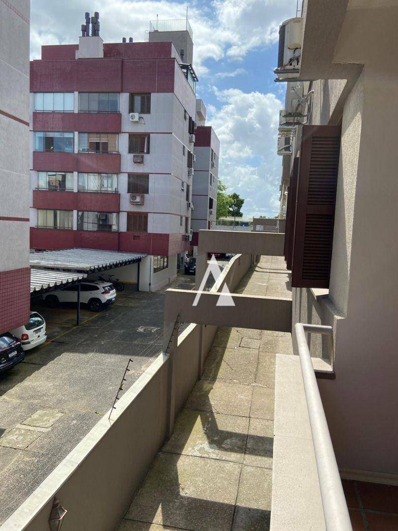 Apartamento à venda com 3 quartos, 90m² - Foto 15