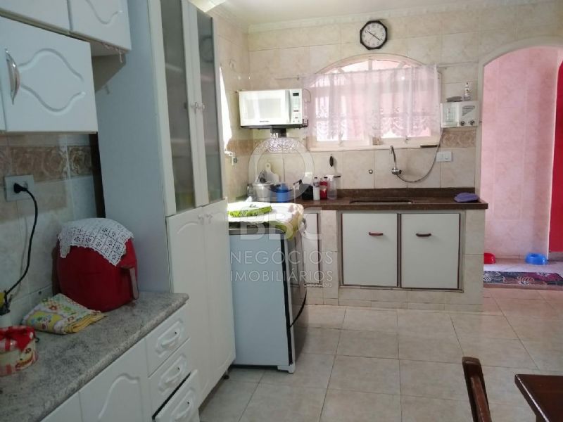 Sobrado à venda com 3 quartos, 218m² - Foto 7