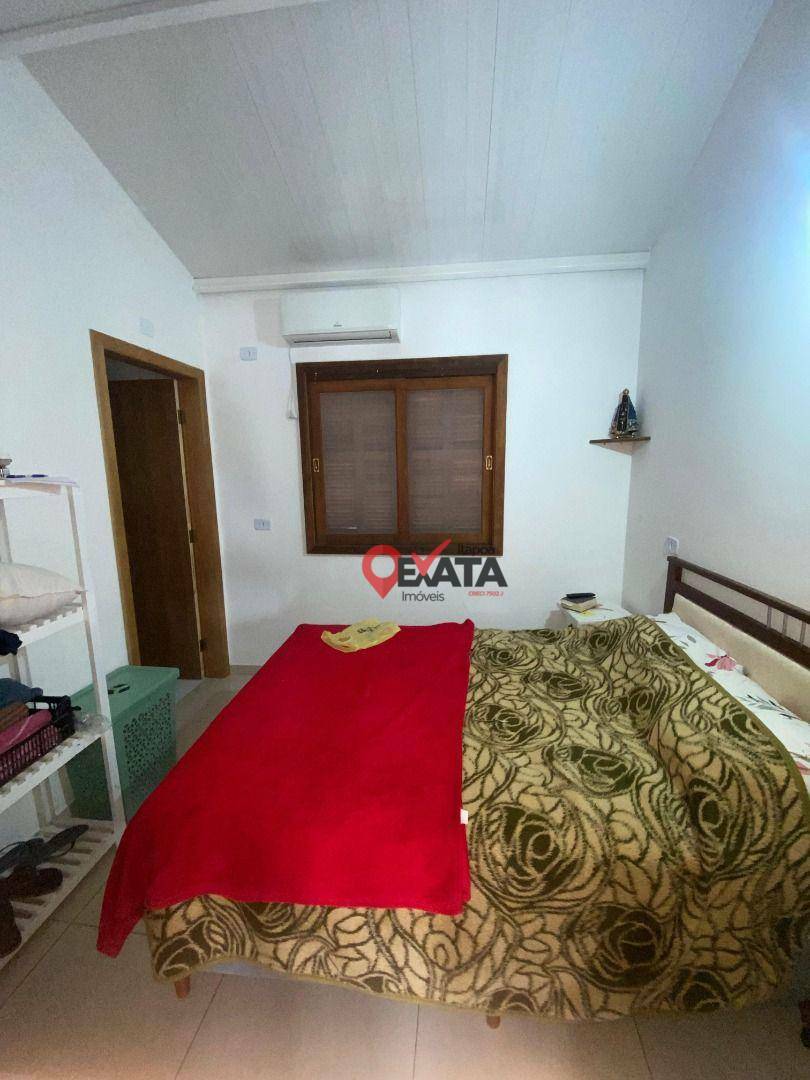 Casa à venda com 3 quartos, 80m² - Foto 13