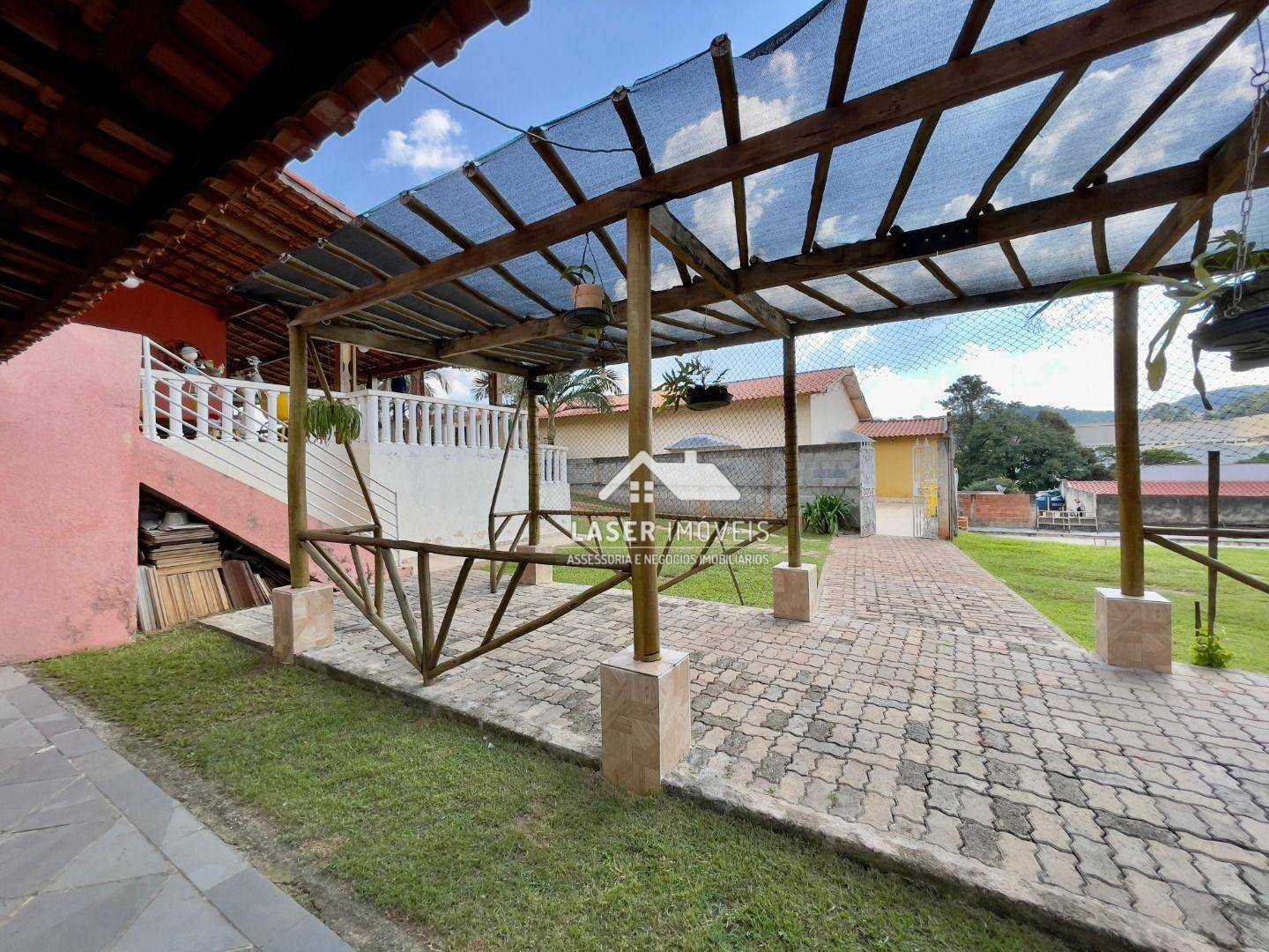 Chácara à venda com 4 quartos, 791m² - Foto 35