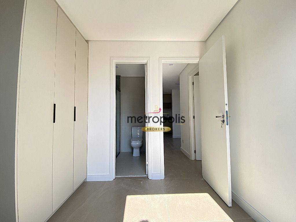 Apartamento para alugar com 2 quartos, 65m² - Foto 19