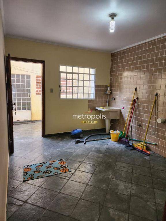 Sobrado à venda com 3 quartos, 202m² - Foto 22