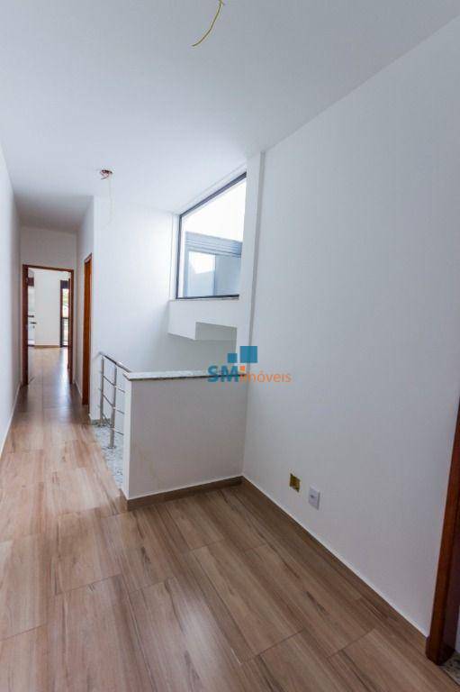 Sobrado à venda com 3 quartos, 110m² - Foto 4