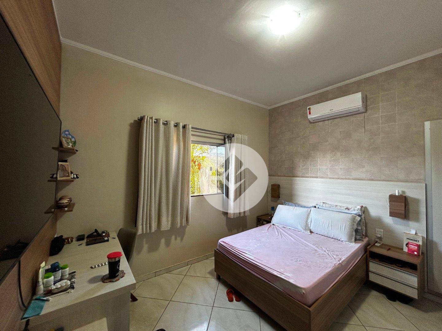 Casa à venda com 3 quartos, 195m² - Foto 5