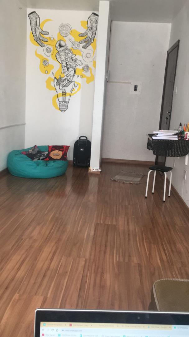 Apartamento à venda com 2 quartos, 44m² - Foto 3