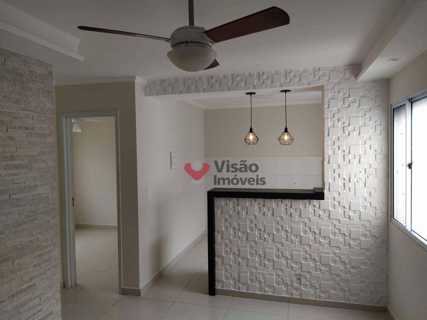 Apartamento à venda com 2 quartos, 44m² - Foto 1