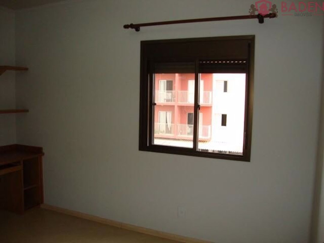 Apartamento à venda com 3 quartos, 84m² - Foto 10