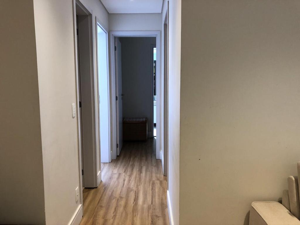 Apartamento à venda com 3 quartos, 97m² - Foto 17