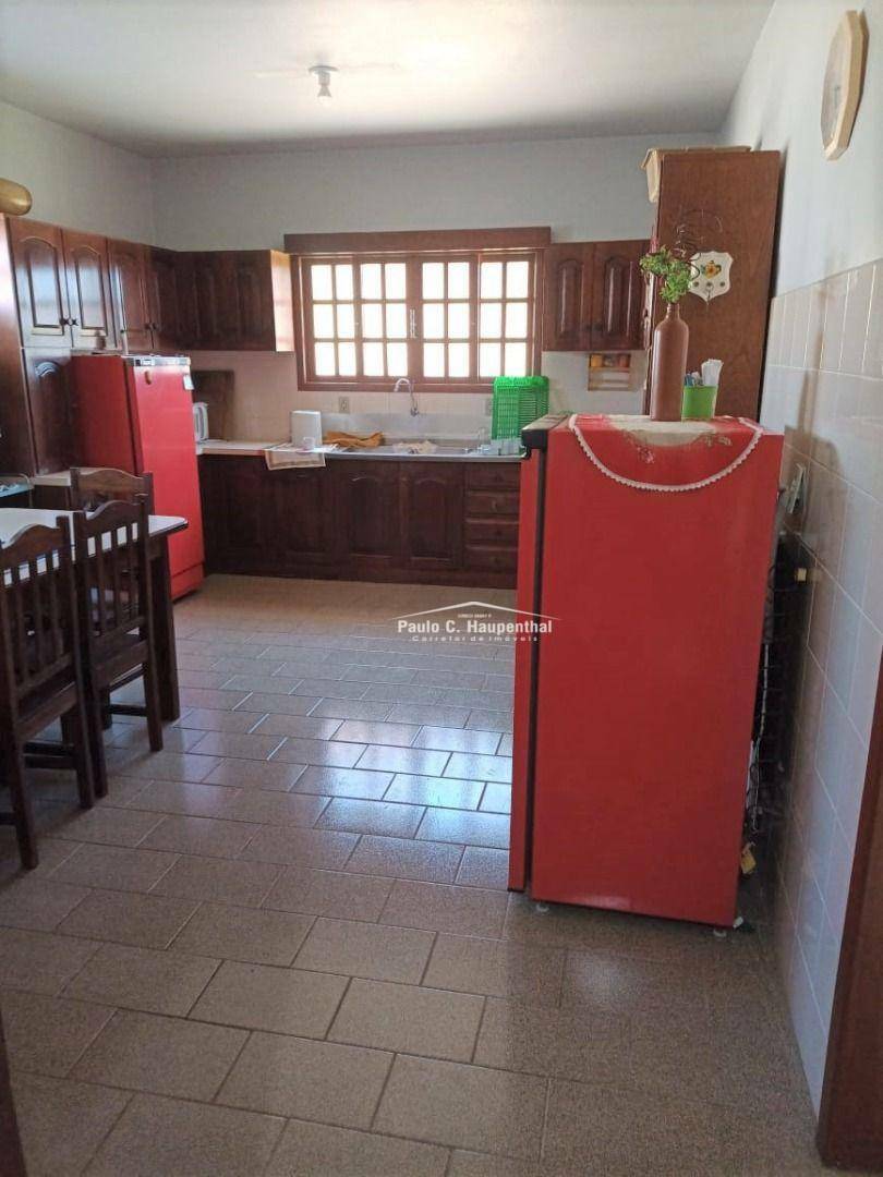 Casa à venda com 5 quartos, 171m² - Foto 5